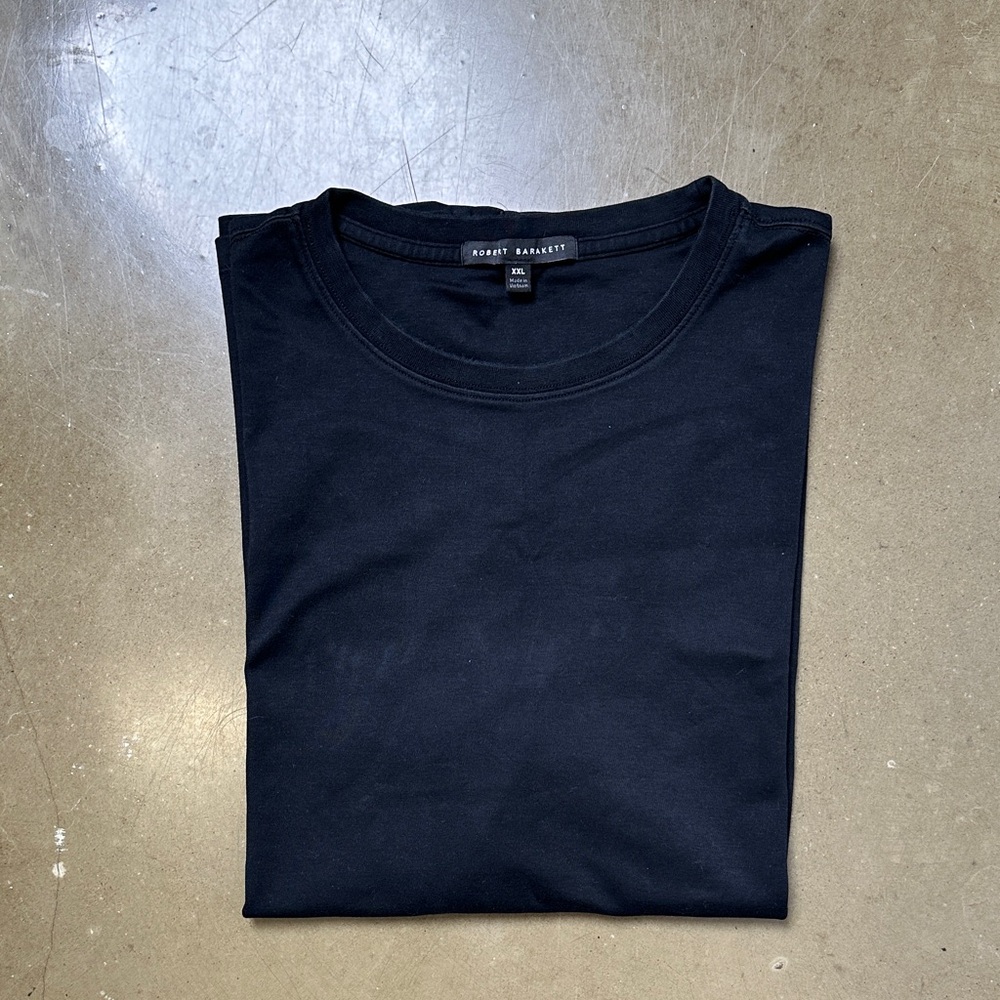 Robert Barakett Men's Black Crewneck Short Sleeve Tee